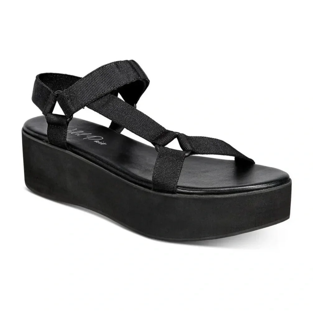 Wild Pair Womens Sawwyer Ankle Strap Slide On Flatform Sandals Black Size 8.5